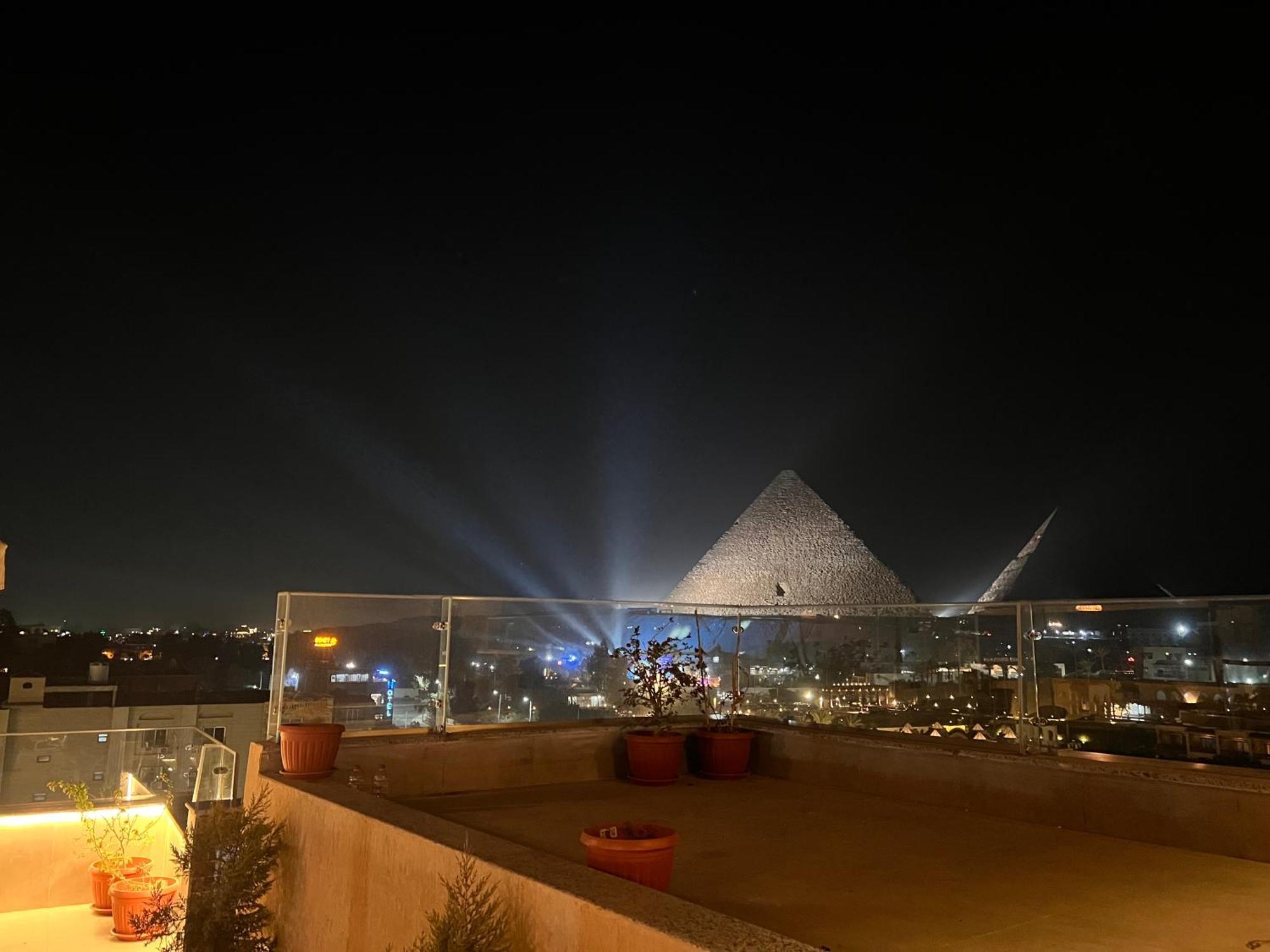 Dream Inn Pyramids View Kafrat al Jabal Ngoại thất bức ảnh
