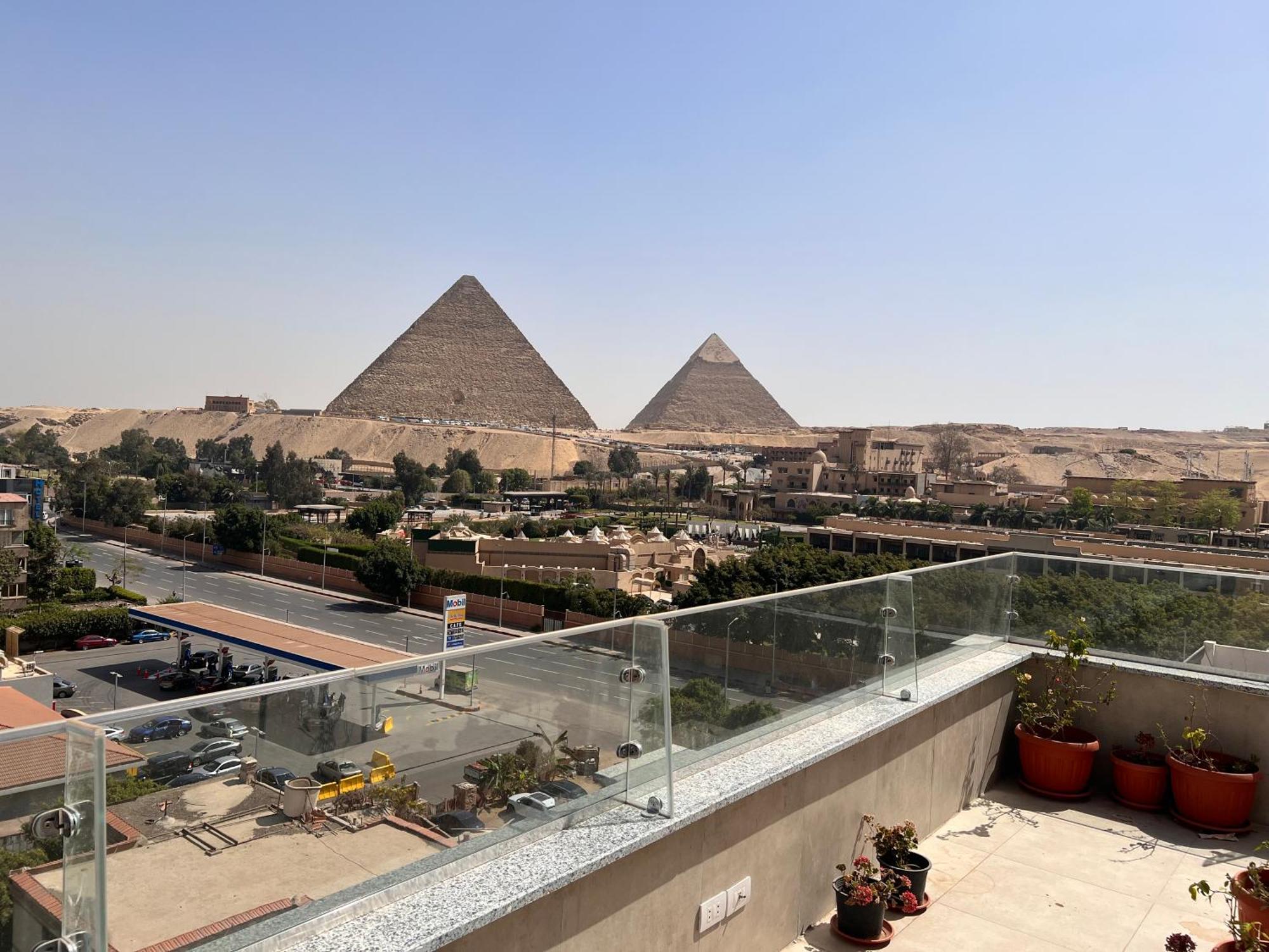 Dream Inn Pyramids View Kafrat al Jabal Ngoại thất bức ảnh
